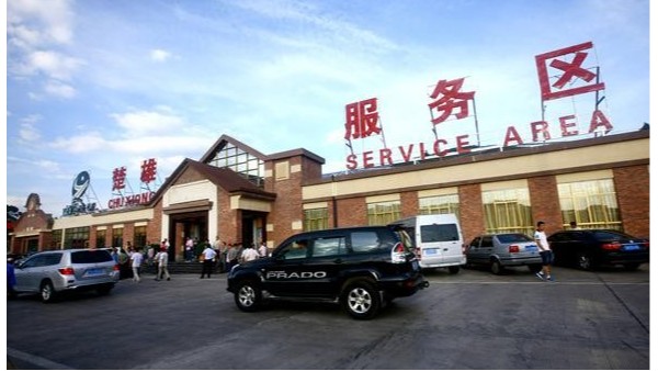 智能檢測功能具體如何提高停車效率？
