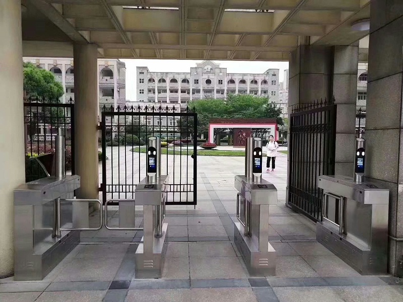 人臉識別門禁係統