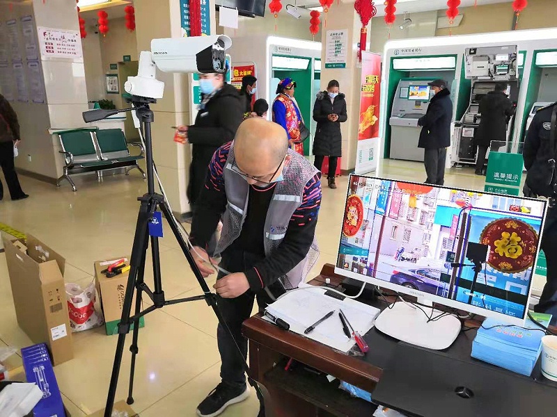 農(nong) 業(ye) 銀行測溫攝像頭安裝